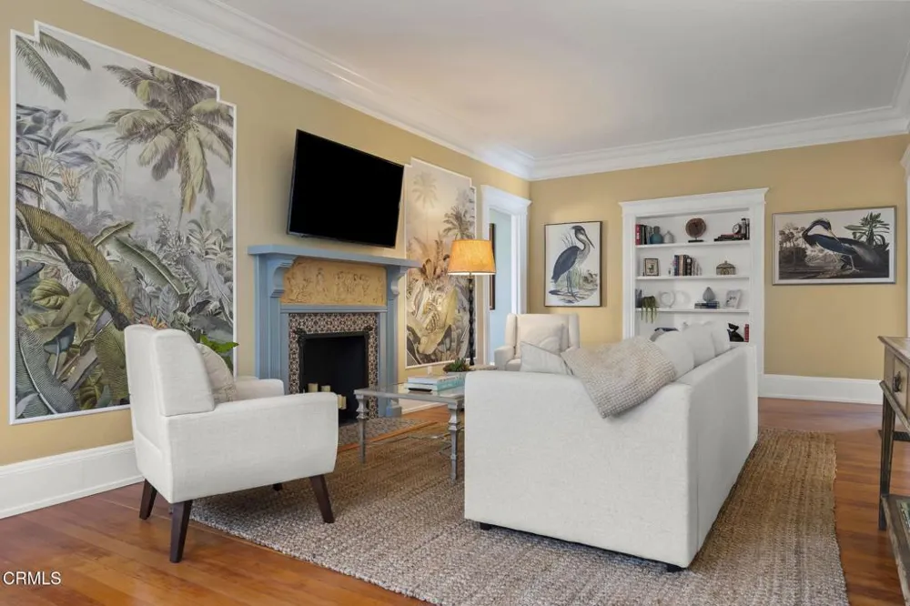 1106 E Santa Clara Street Ventura, CA 93001