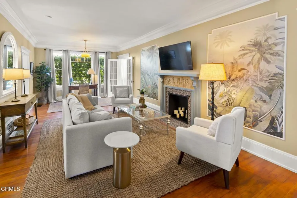 1106 E Santa Clara Street Ventura, CA 93001