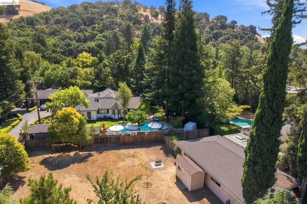 5075 Alhambra Valley Rd Martinez, CA 94553