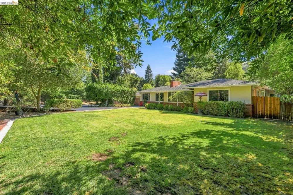 5075 Alhambra Valley Rd Martinez, CA 94553