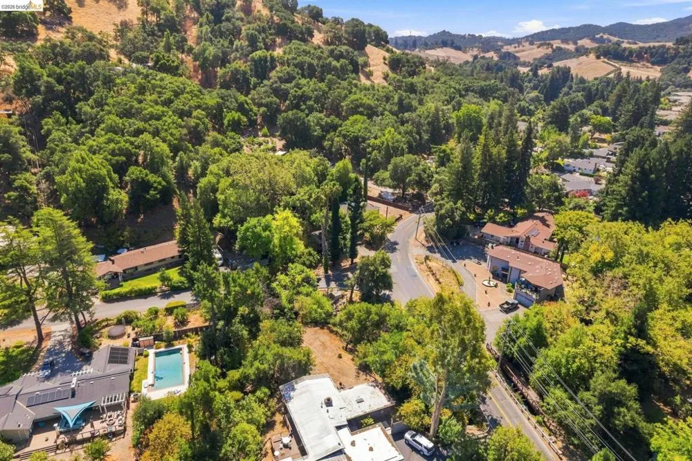 5075 Alhambra Valley Rd Martinez, CA 94553