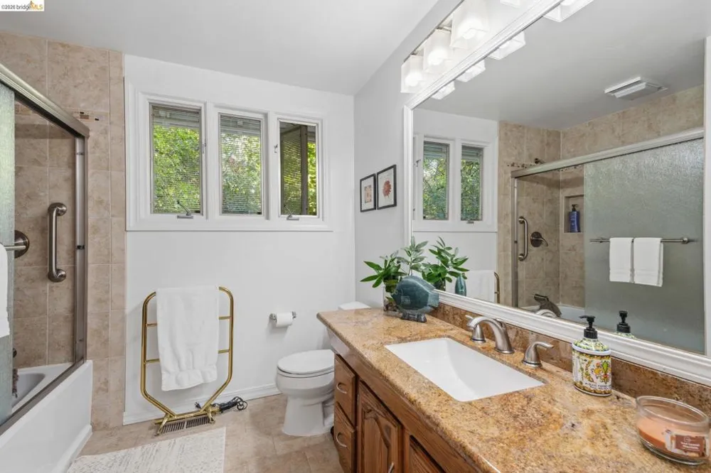 5075 Alhambra Valley Rd Martinez, CA 94553