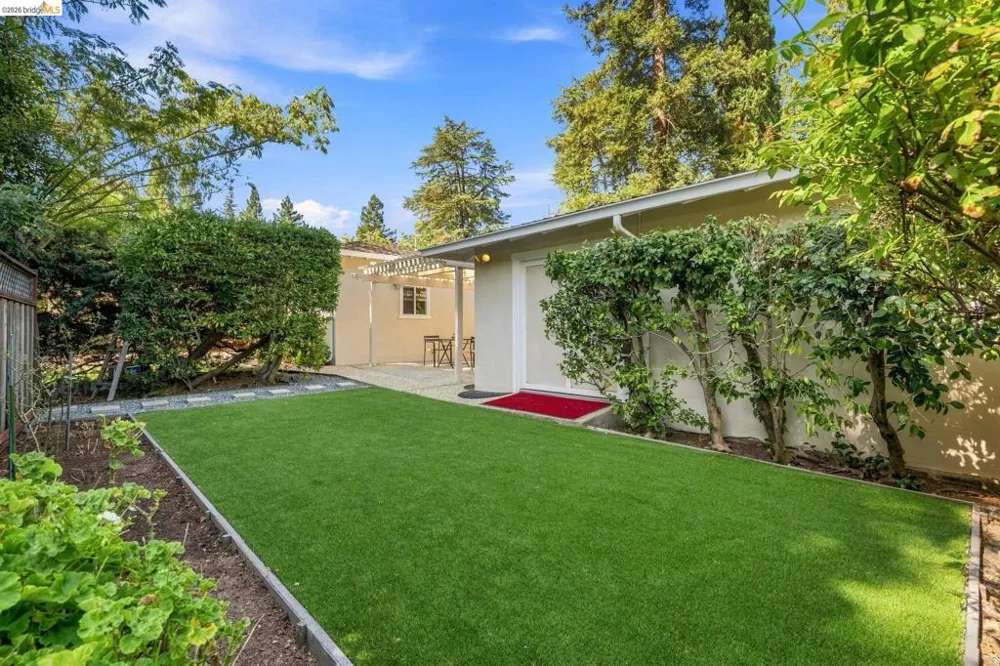 5075 Alhambra Valley Rd Martinez, CA 94553