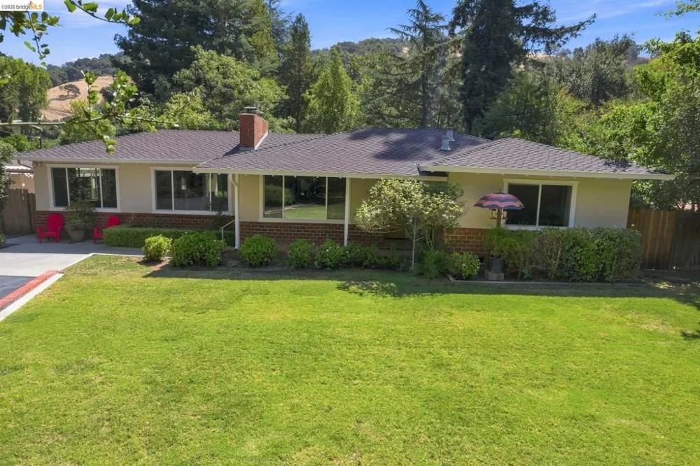 5075 Alhambra Valley Rd Martinez, CA 94553