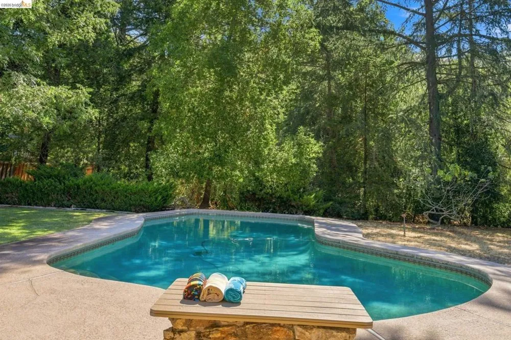 5075 Alhambra Valley Rd Martinez, CA 94553