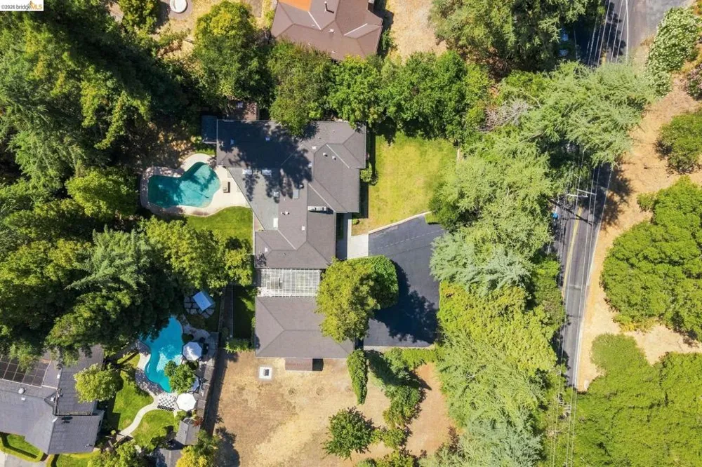 5075 Alhambra Valley Rd Martinez, CA 94553