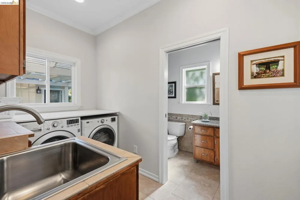 5075 Alhambra Valley Rd Martinez, CA 94553