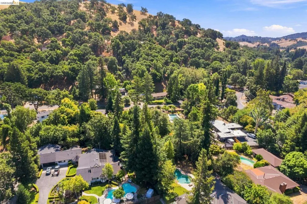 5075 Alhambra Valley Rd Martinez, CA 94553