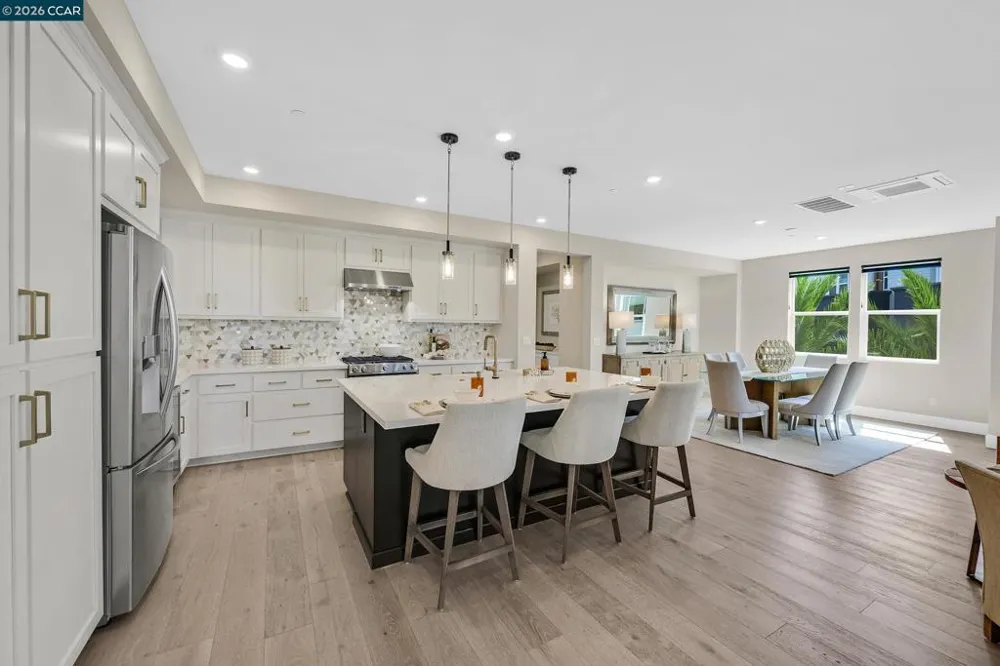 5453 Melissa Ln Dublin, CA 94568