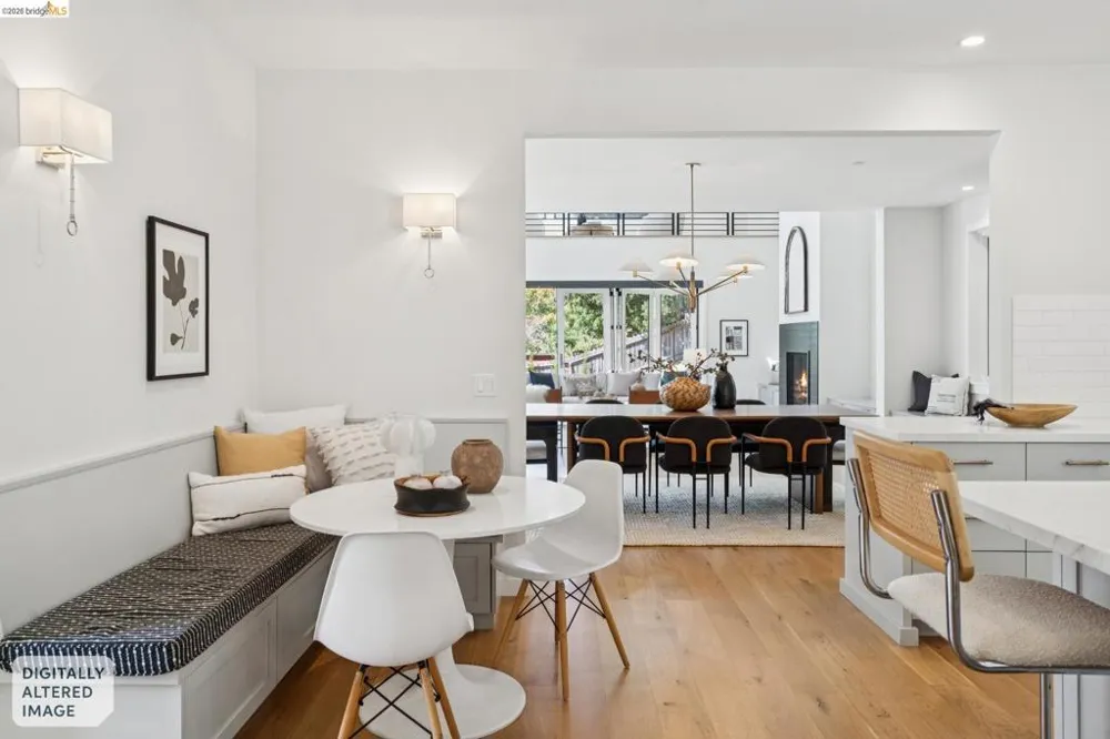 915 Grosvenor Place Oakland, CA 94610