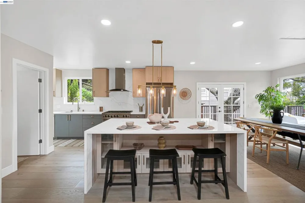 483 Boynton Ave Berkeley, CA 94707