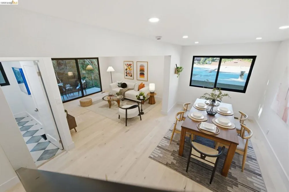 6334 Doran Dr Oakland, CA 94611