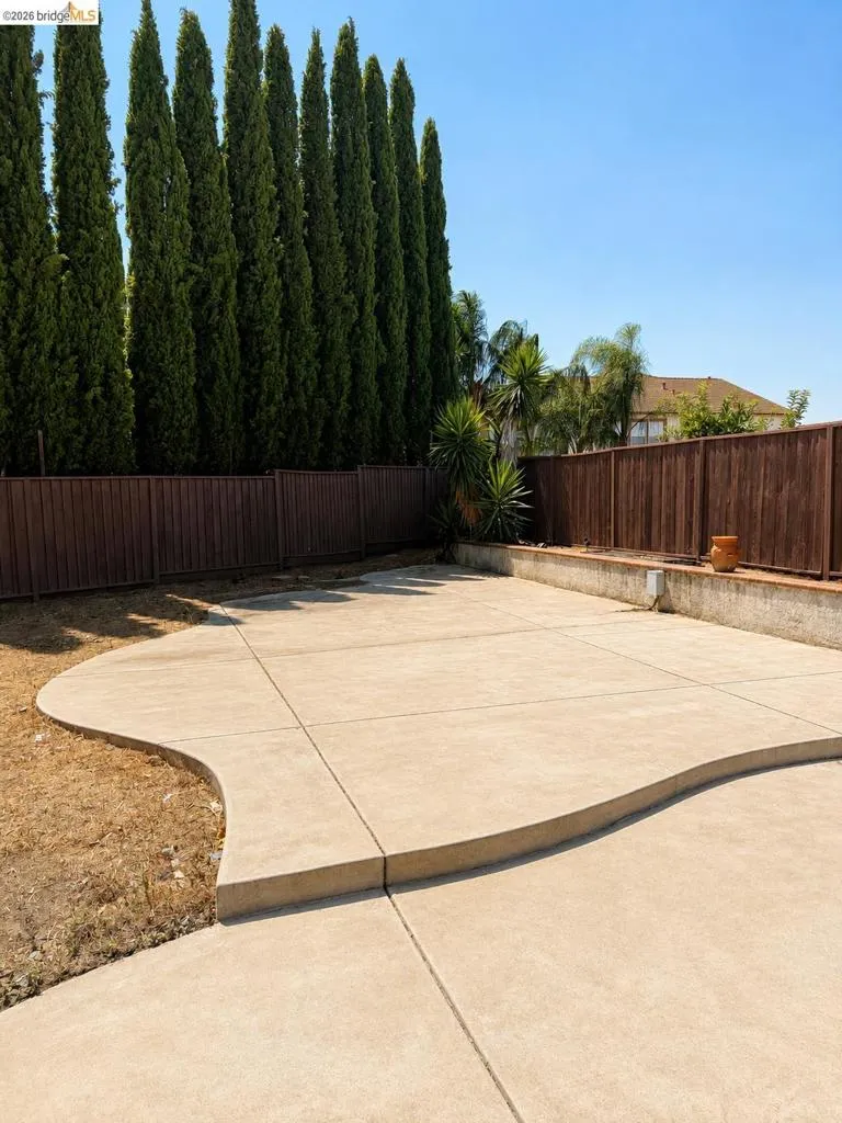 39 Keith Ct. Oakley, CA 94561