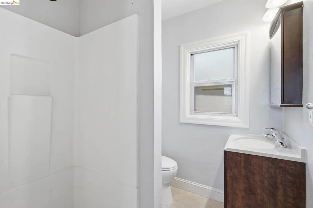 155 south washington avenue Manteca, CA 95336