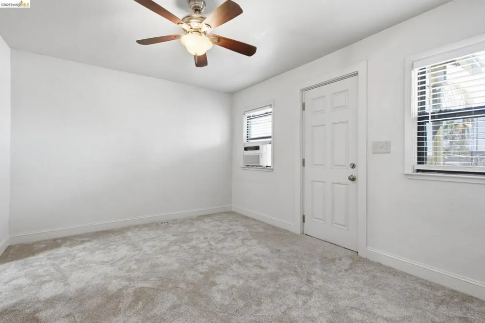 155 south washington avenue Manteca, CA 95336