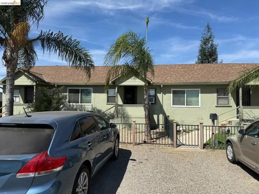 155 south washington avenue Manteca, CA 95336