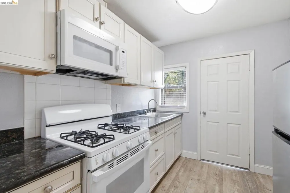 155 south washington avenue Manteca, CA 95336