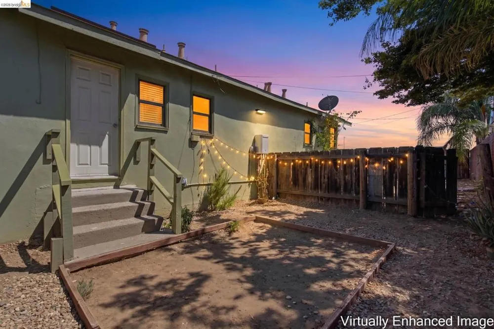 155 south washington avenue Manteca, CA 95336