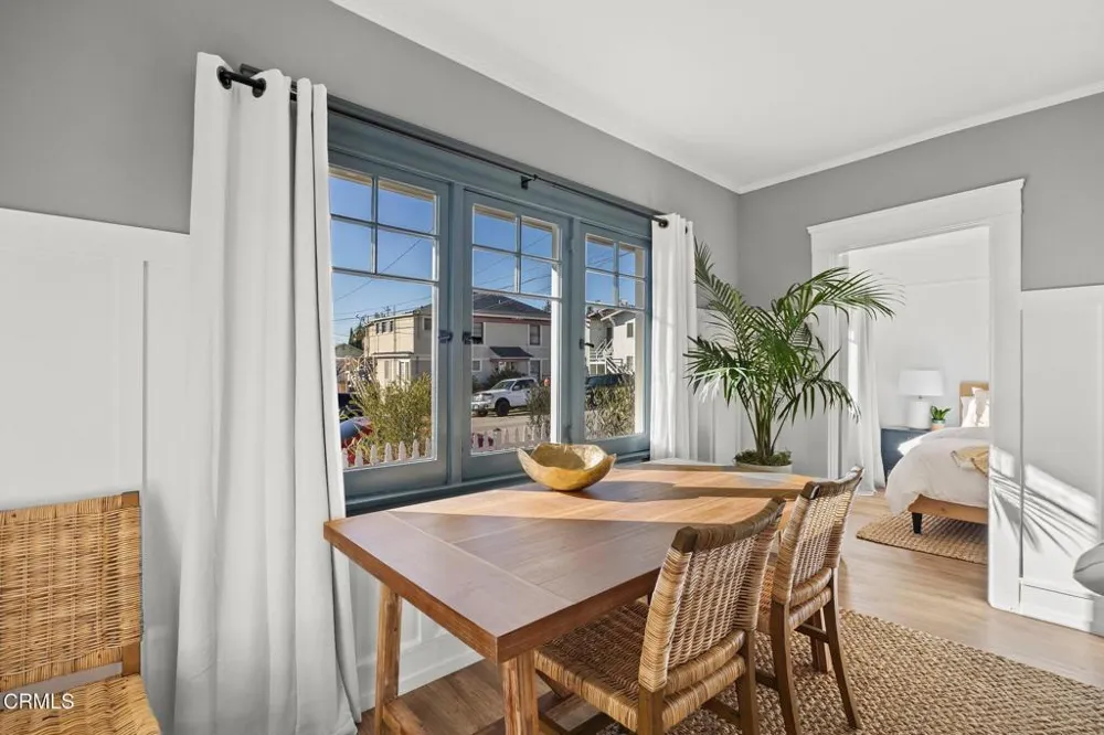 142 S Ann Street Ventura, CA 93001