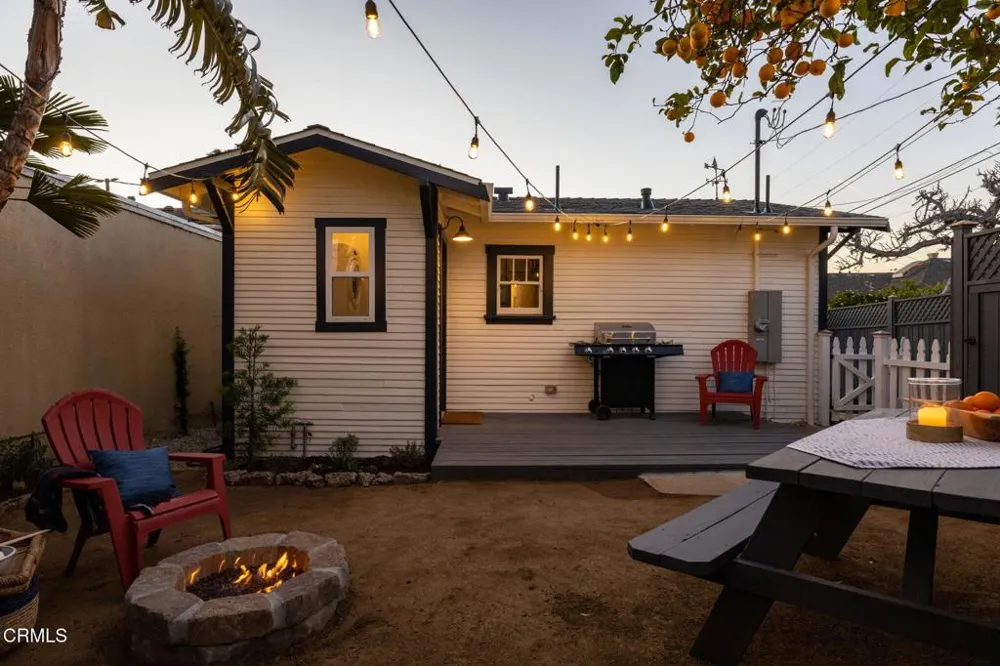 142 S Ann Street Ventura, CA 93001