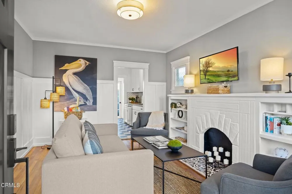 142 S Ann Street Ventura, CA 93001