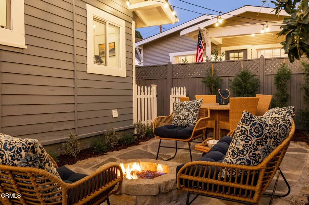 142 S Ann Street Ventura, CA 93001