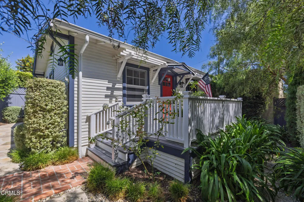 142 S Ann Street Ventura, CA 93001