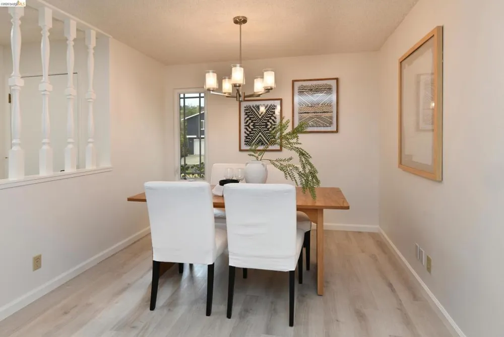 533 Eagle Nest Dr Martinez, CA 94553