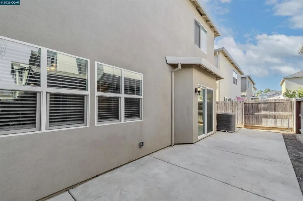 723 Phillipi Way Sacramento, CA 95838