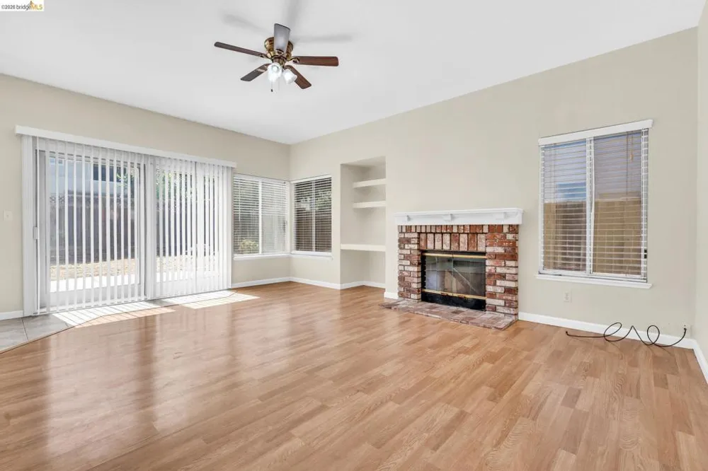 880 WOODSONG LANE Brentwood, CA 94513