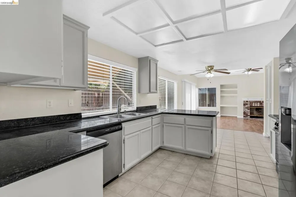 880 WOODSONG LANE Brentwood, CA 94513
