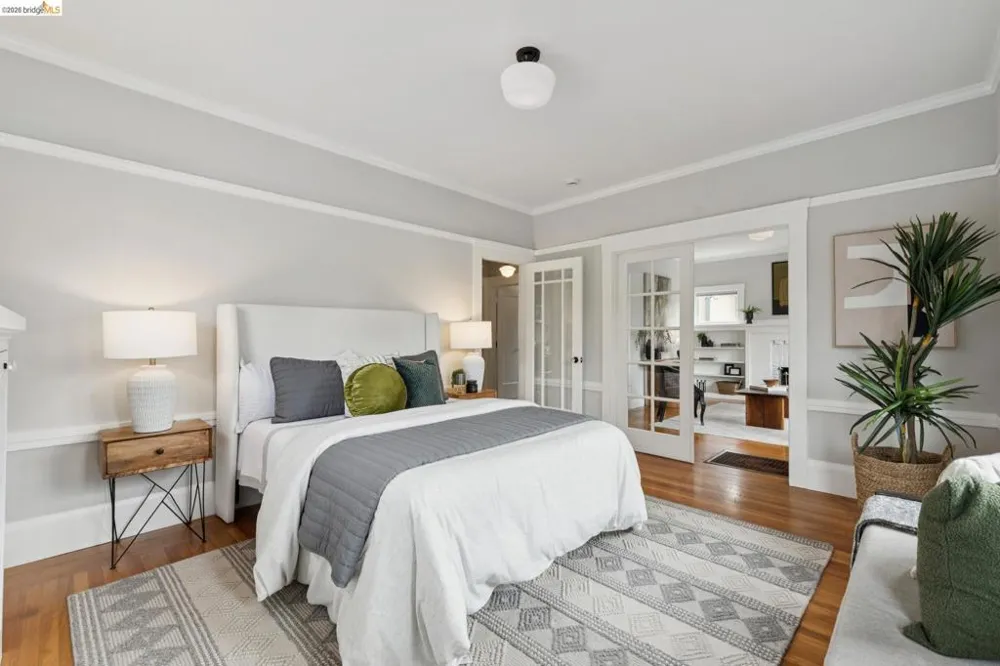 6426 Benvenue Ave #1 Oakland, CA 94618