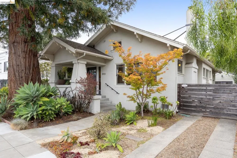590 66th St Oakland, CA 94609