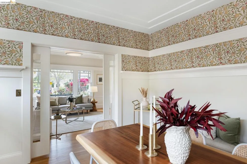 590 66th St Oakland, CA 94609
