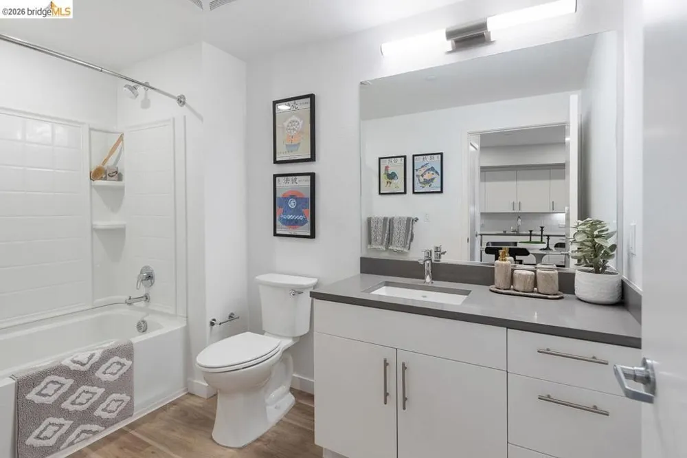 260 Brooklyn Basin Way #419 Oakland, CA 94606