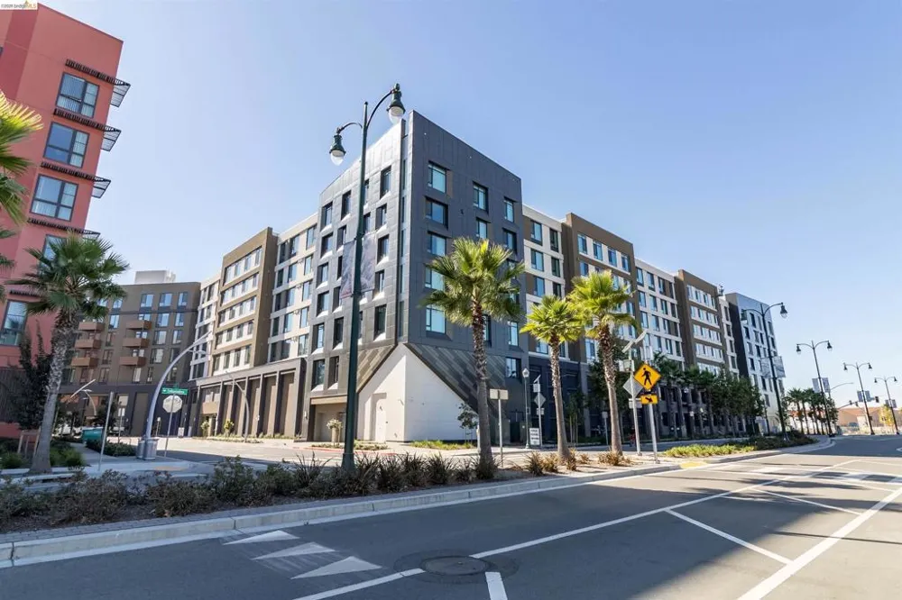 260 Brooklyn Basin Way #419 Oakland, CA 94606