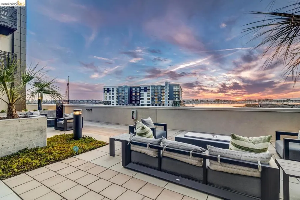 260 Brooklyn Basin Way #419 Oakland, CA 94606