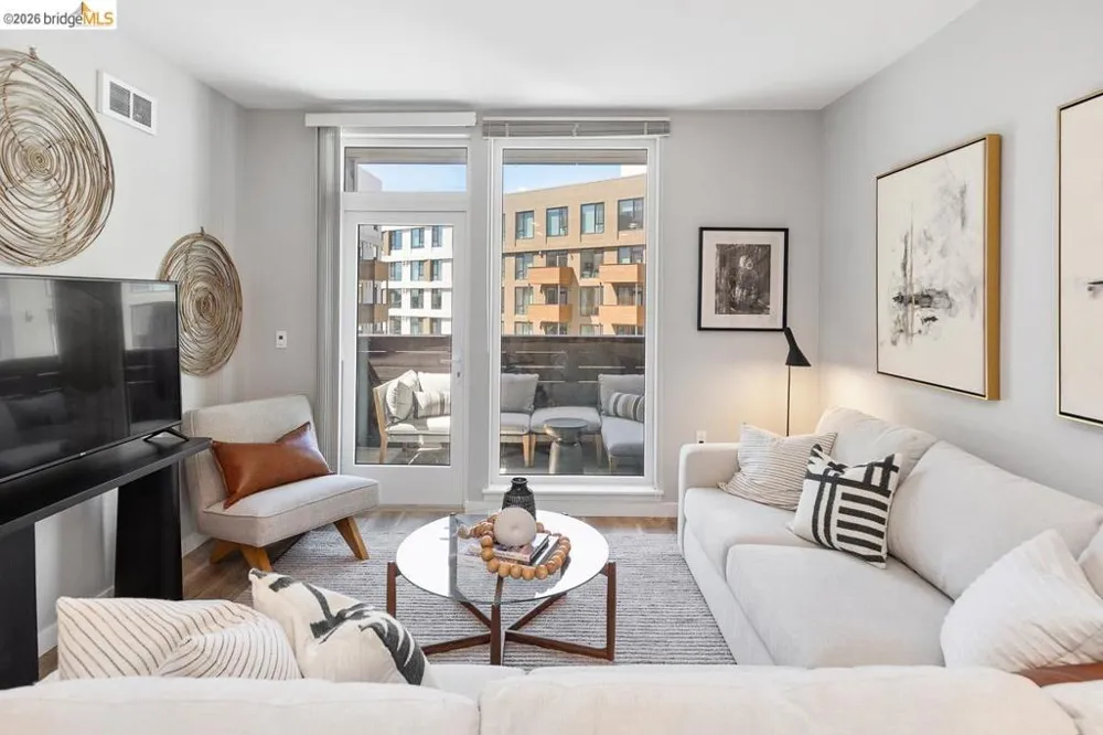 260 Brooklyn Basin Way #419 Oakland, CA 94606