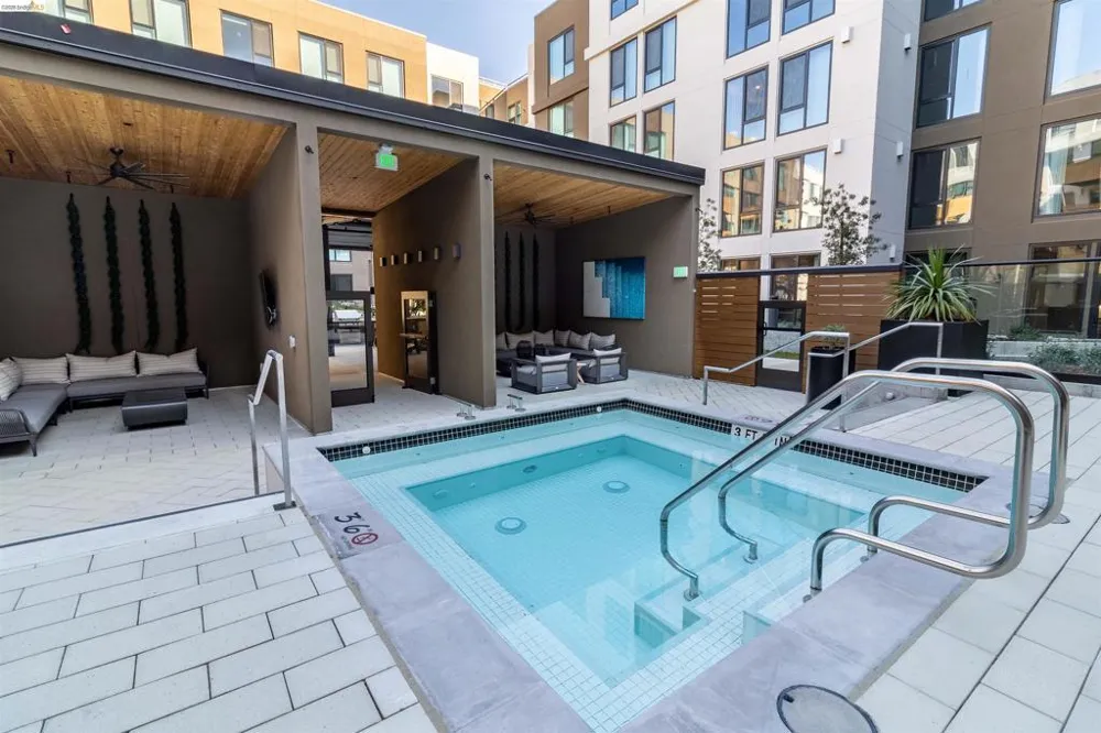 260 Brooklyn Basin Way #419 Oakland, CA 94606
