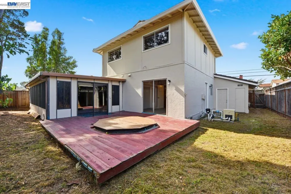 14544 Tiburon Rd San Leandro, CA 94577