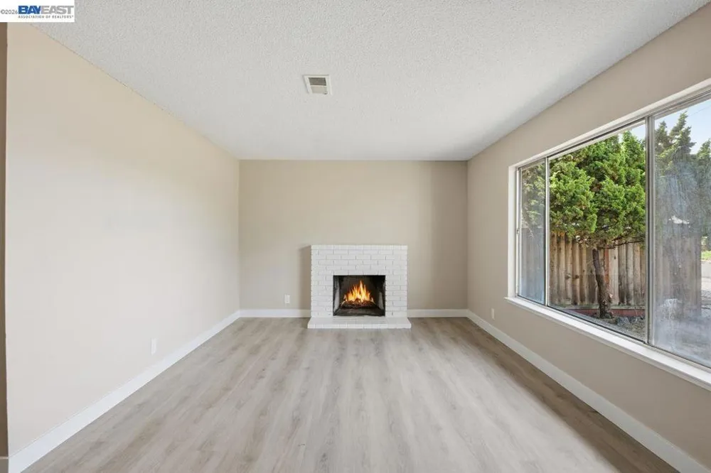 14544 Tiburon Rd San Leandro, CA 94577
