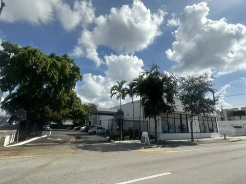 1119 SW 1st Street