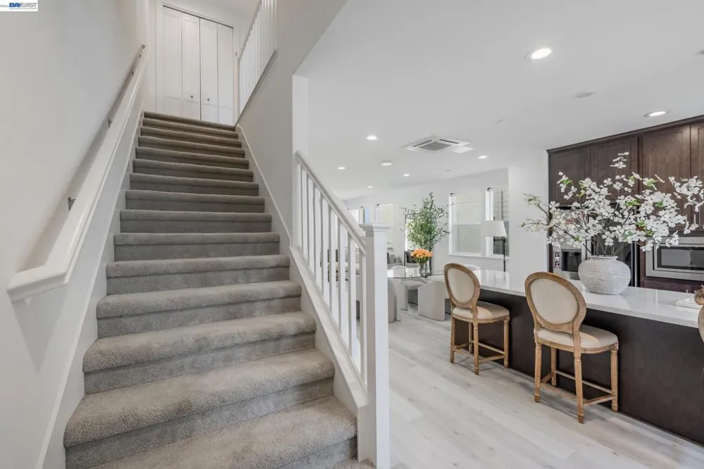 1207 Lorenzini Loop San Ramon, CA 94583