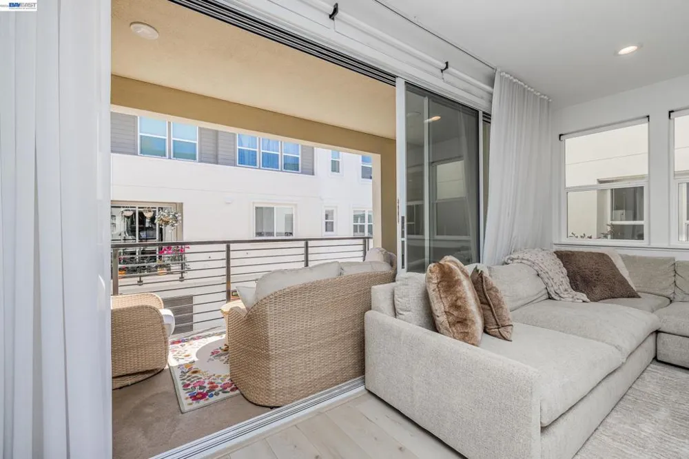 1207 Lorenzini Loop San Ramon, CA 94583