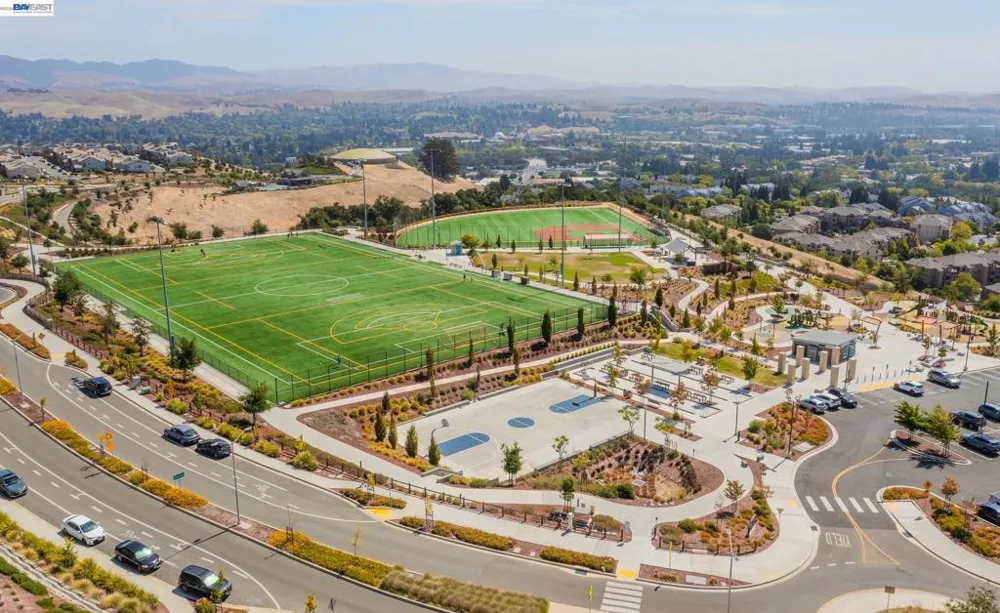 1207 Lorenzini Loop San Ramon, CA 94583