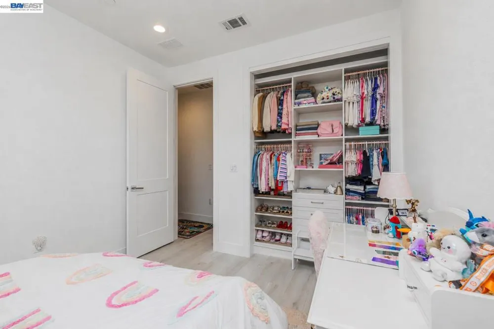 1207 Lorenzini Loop San Ramon, CA 94583