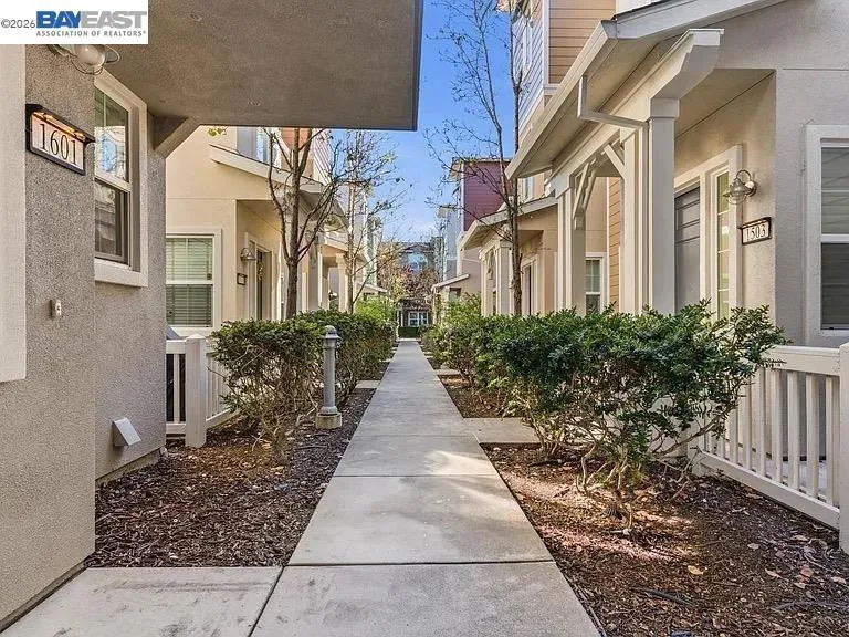 1503 Jetty Dr Richmond, CA 94804