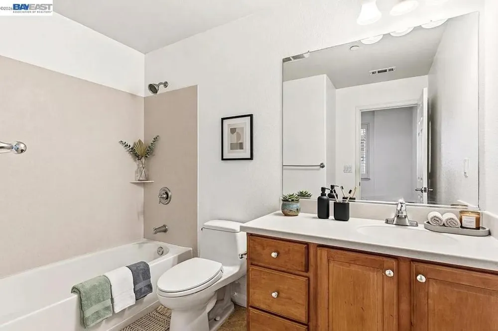 1503 Jetty Dr Richmond, CA 94804