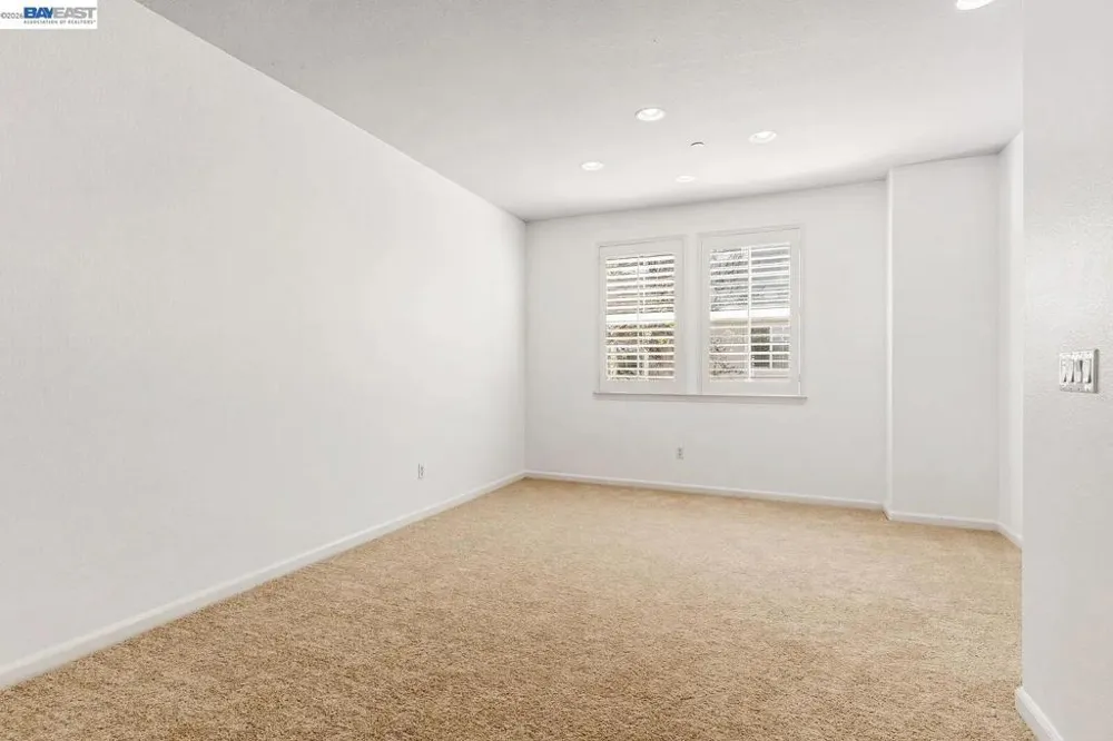 1503 Jetty Dr Richmond, CA 94804