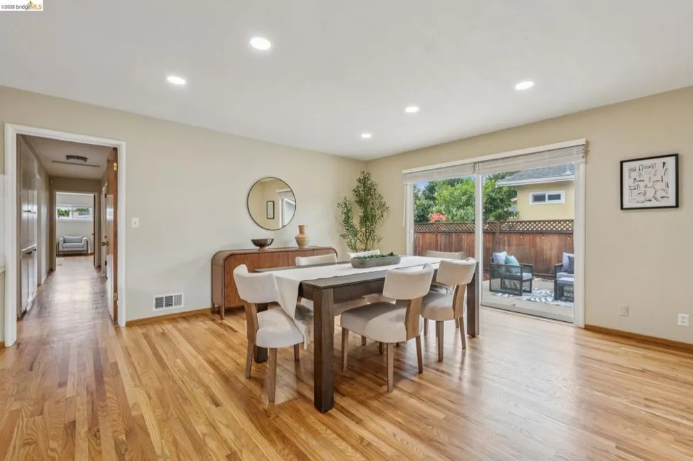 871 Joaquin Ave San Leandro, CA 94577